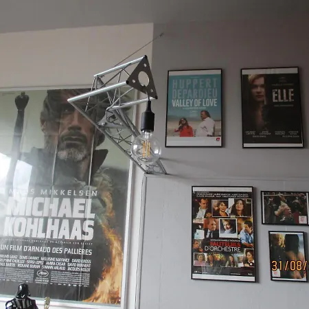 Orange Cinematic 59 Апартаменты *