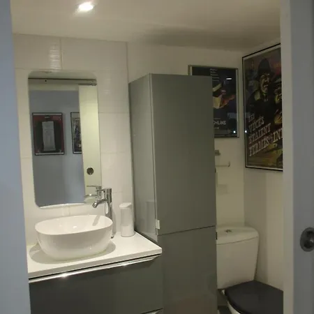 Apartamento Orange Cinematic 59 *