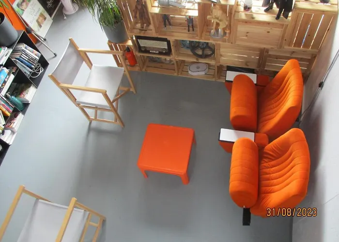 Orange Cinematic 59 Apartman Charleville-Mézières